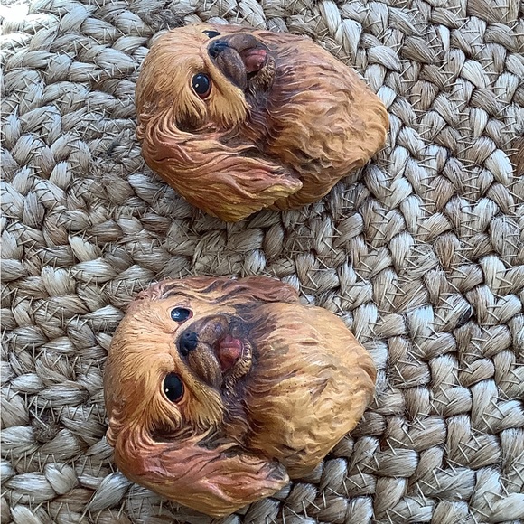 Chalkware Bossons Pekinese Dogs Head Hanging Plaque Vintage Mid-century 2 pc set - Picture 7 of 16